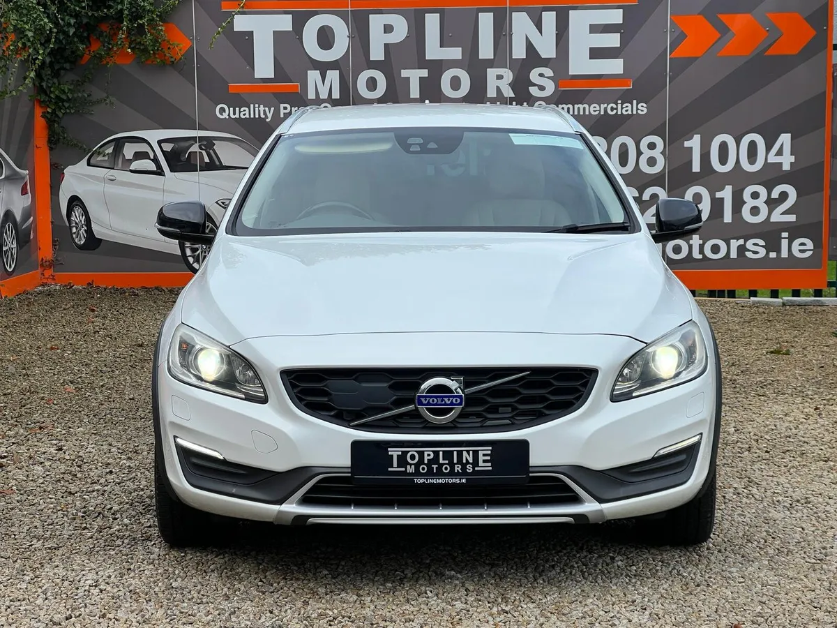 ==STUNNING V60//AUTO//FULL LEATHER//NCTED== - Image 3