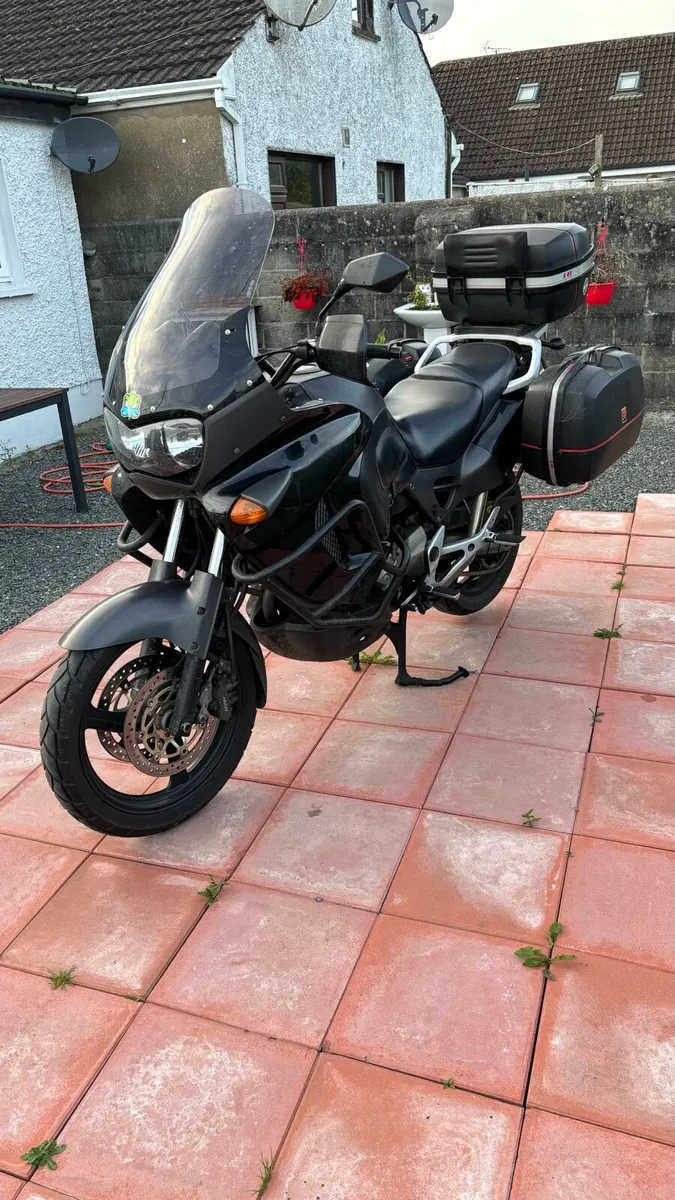 Honda Varadero XL1000 - Image 2