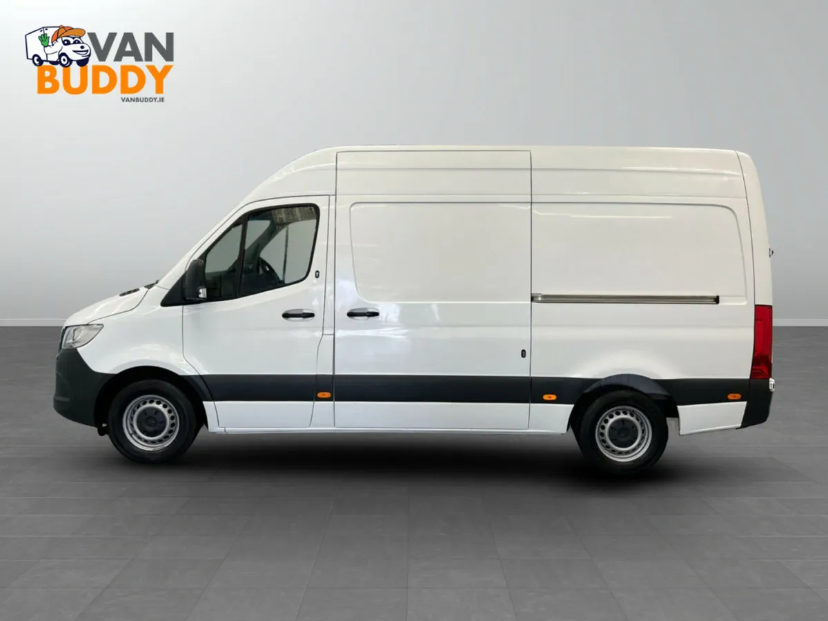 Mercedes-Benz Sprinter 2.0 315 CDI Progressive RWD - Image 2