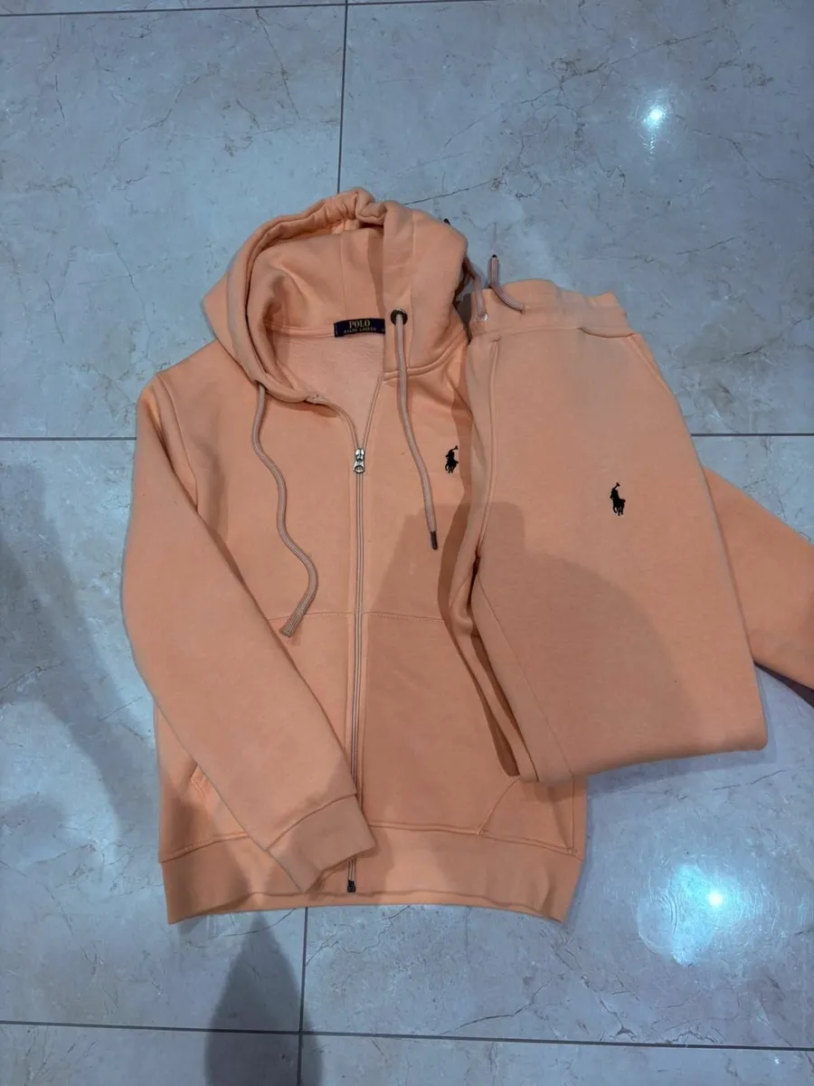 Ladies  tracksuit - Image 1