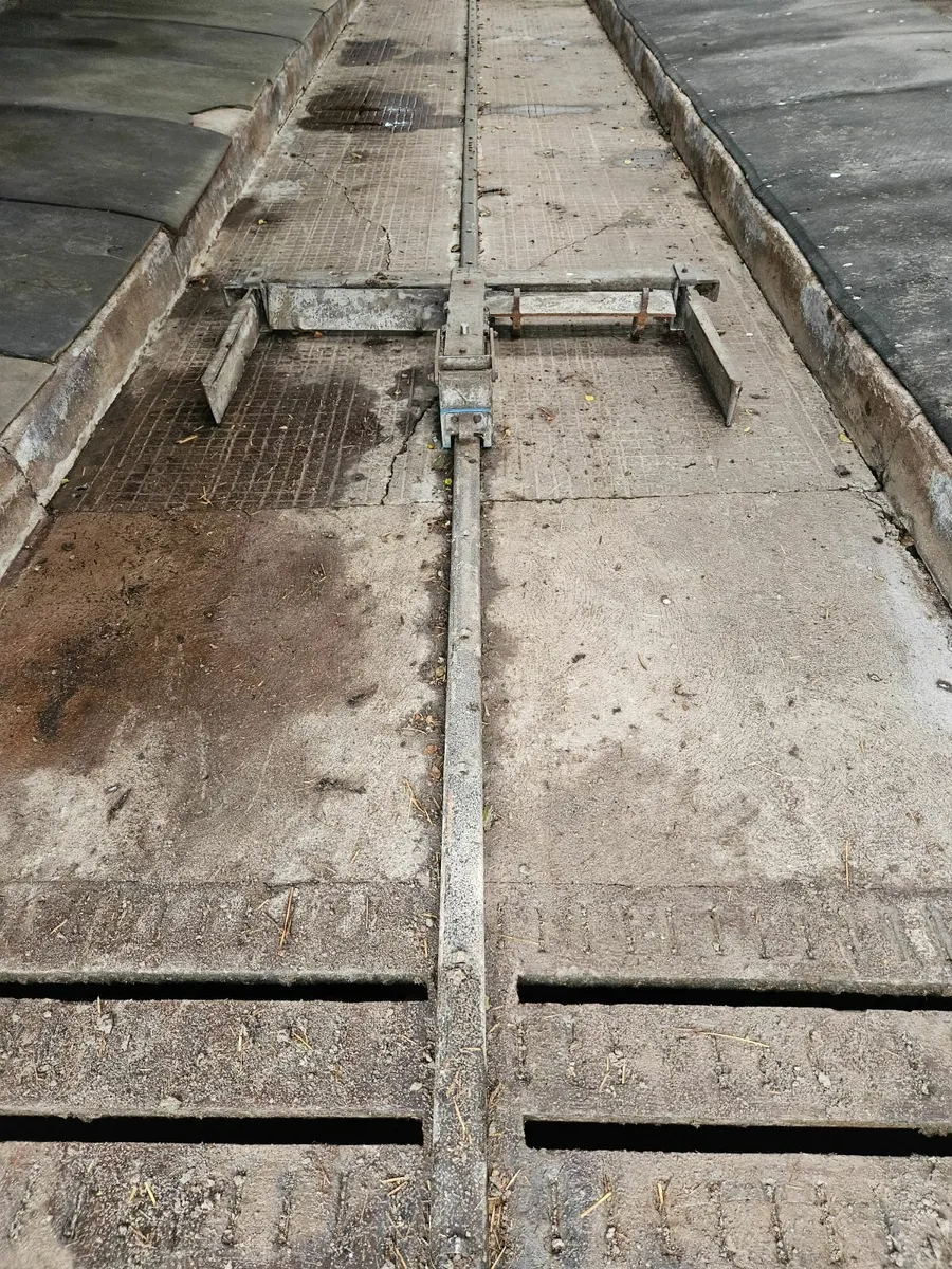 Hydraulic scraper - Image 3