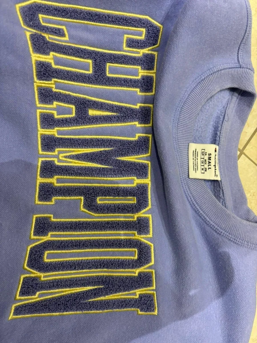 Ladies sweatshirt - Image 2
