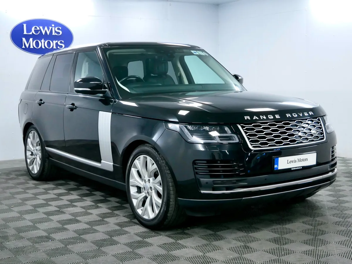 2019 Range Rover Vogue P400e - Image 2