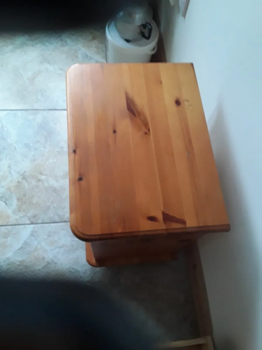 Solid pine Locker in new condition - Image 4