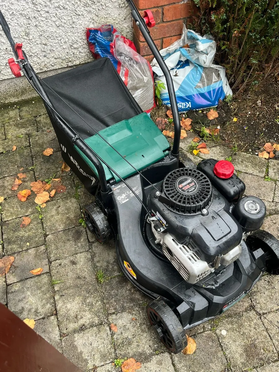 Lawnmower - Image 3