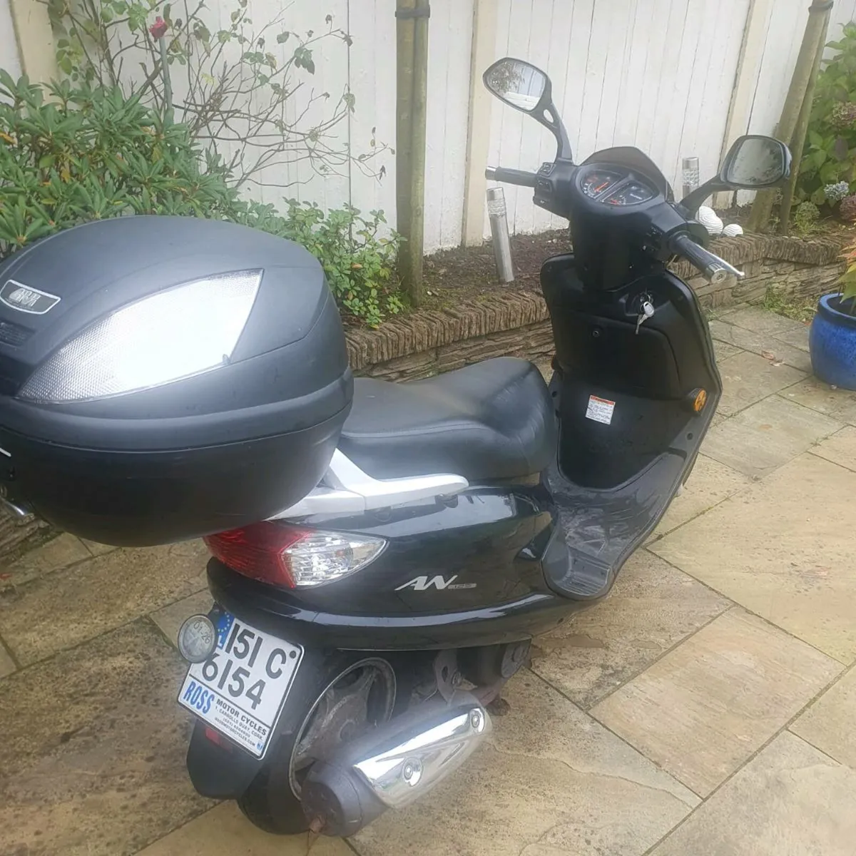 Suzuki 125 Scooter - Image 4