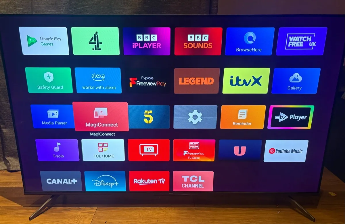 50 Inch 4k QLED Smart TV - Image 1