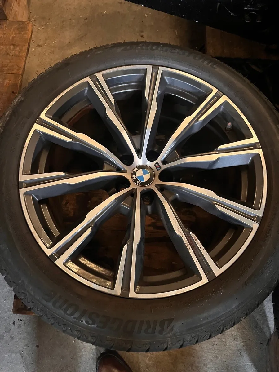 BMW X5 G05 M Sport 20” alloy wheels - Image 1