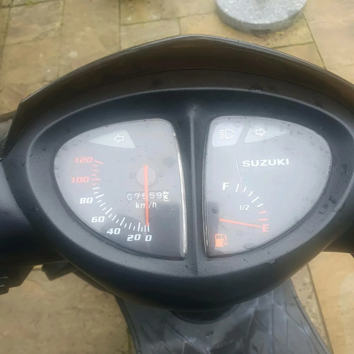 Suzuki 125 Scooter - Image 2