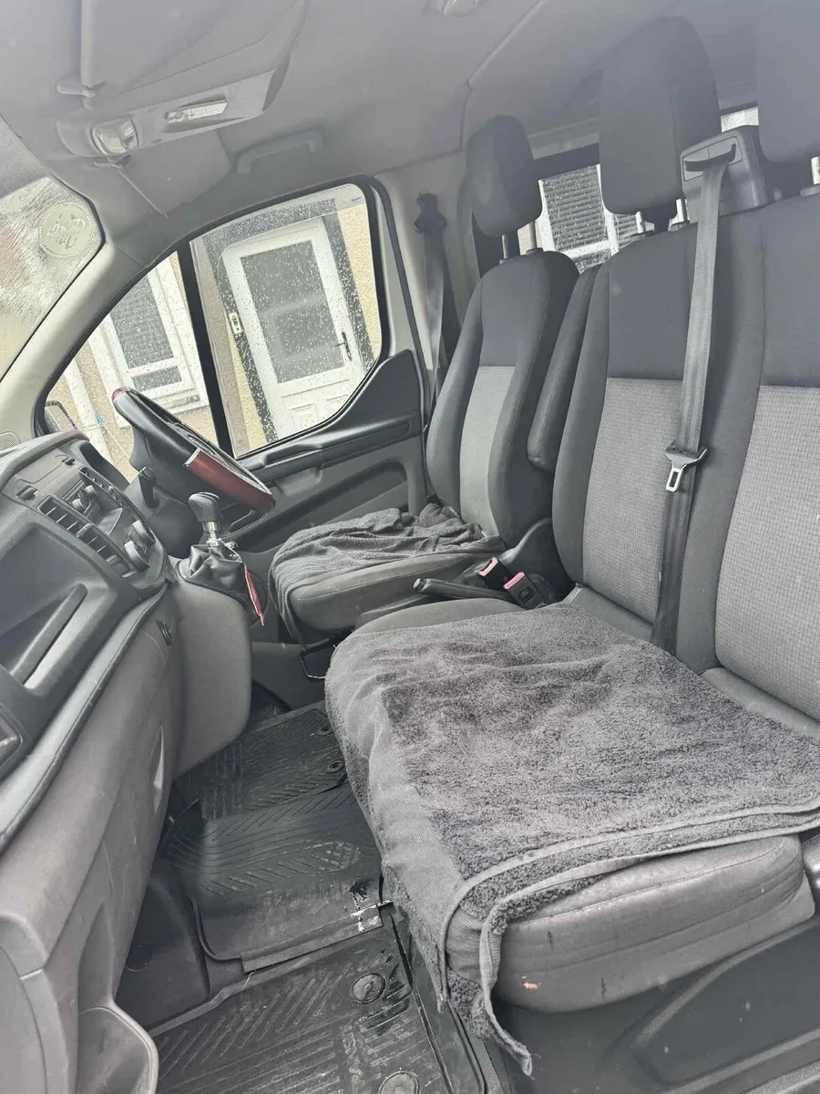 2019 Ford Transit Custom Crew Cab - Image 4