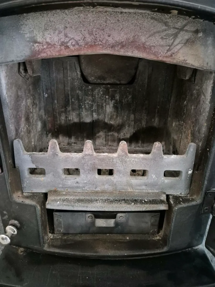 6kw Blacksmith Anvil Multi Fuel Stove - Image 4