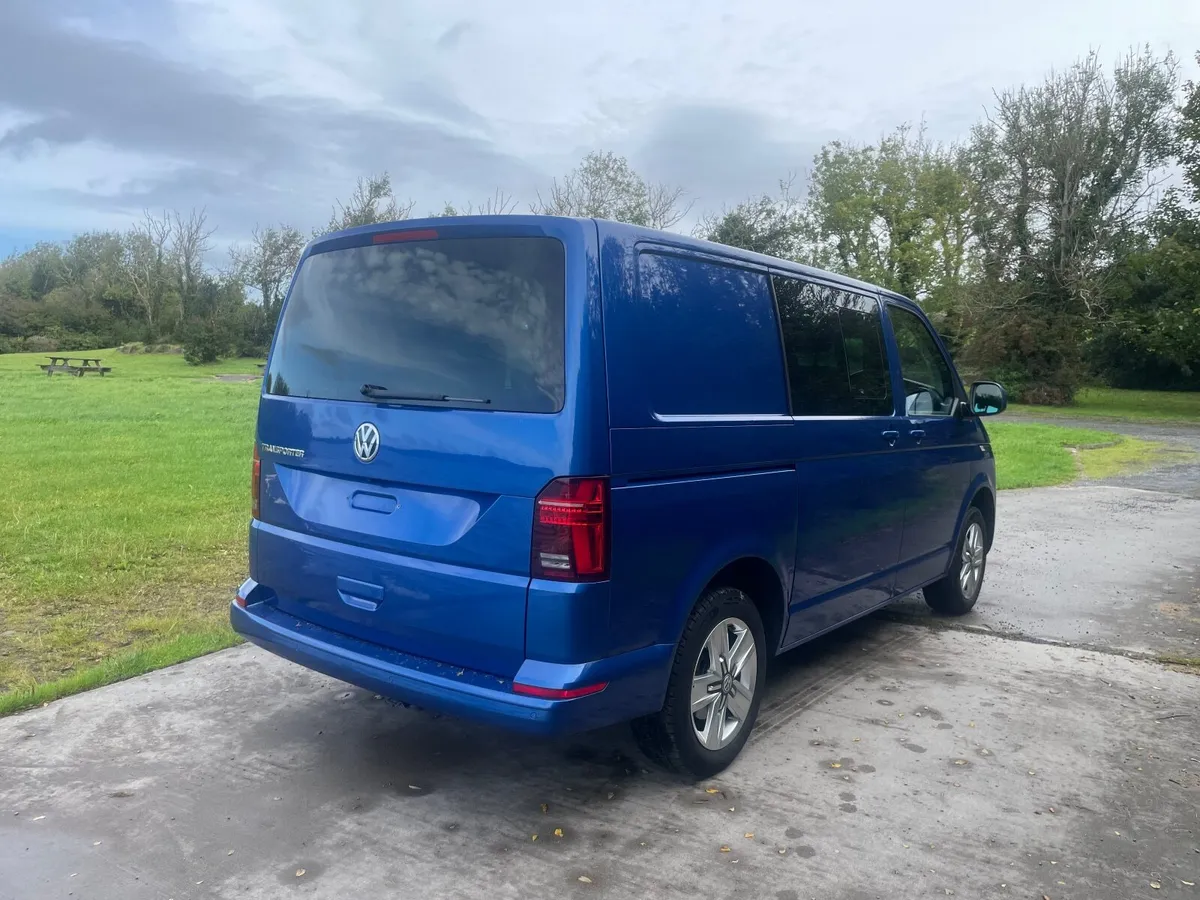 Volkswagen Transporter 2024 Kombi Zero VAT* - Image 3