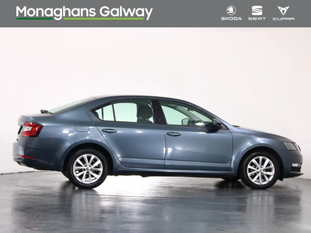Skoda Octavia AMBITION 1.6 TDI 115HP 4DR - Image 3