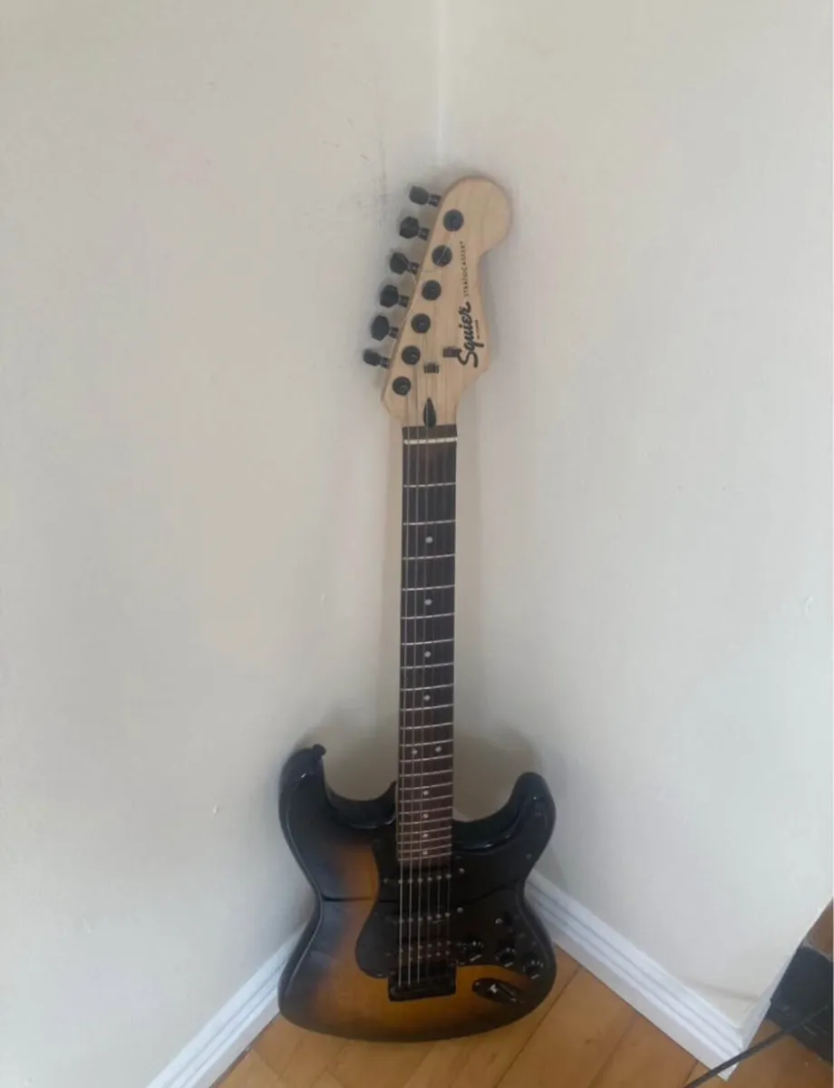 Eletric Guitar - Image 2