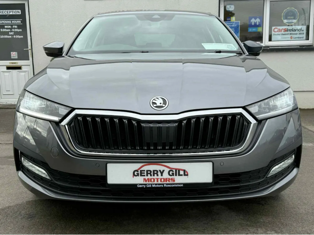 Skoda Octavia AMBITION 2.0 TDI 115 BHP - Image 2