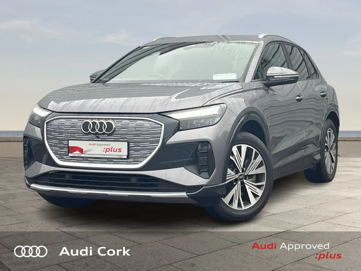 Audi Q4 e-tron 45 SPORT AUTOMATIC WITH BLACK STYlI - Image 3