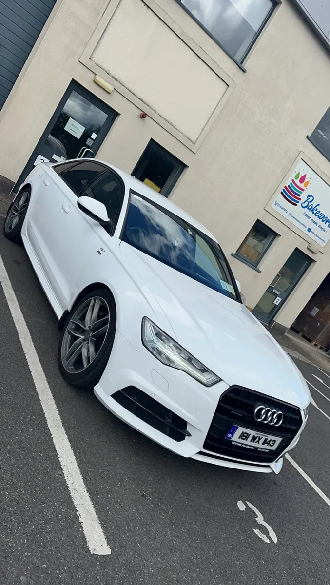 Audi A6 V6 3.0L Quattro Black edition - Image 3