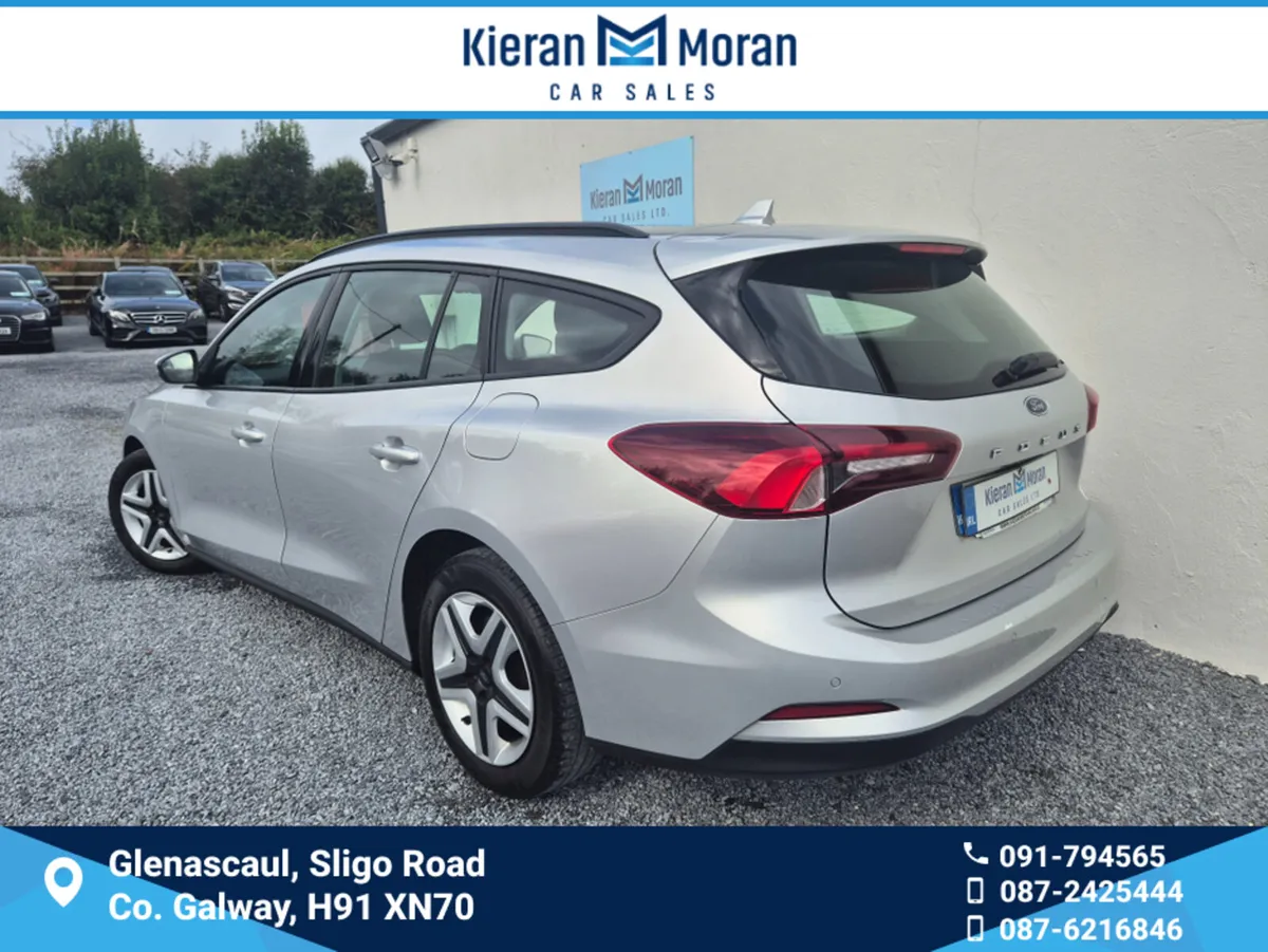 Ford Focus Estate - Image 3