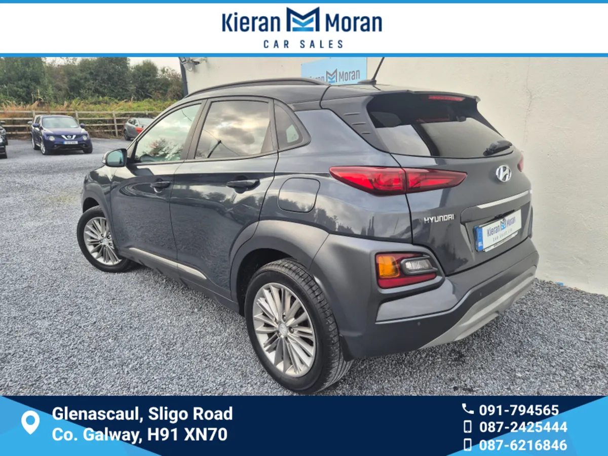 Hyundai KONA EXECUTIVE 5DR - Image 3