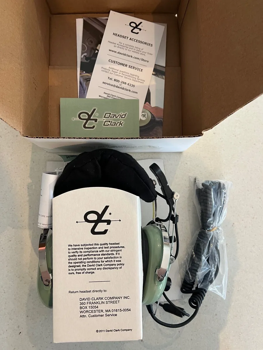 David Clark Aviation Headset - Image 1