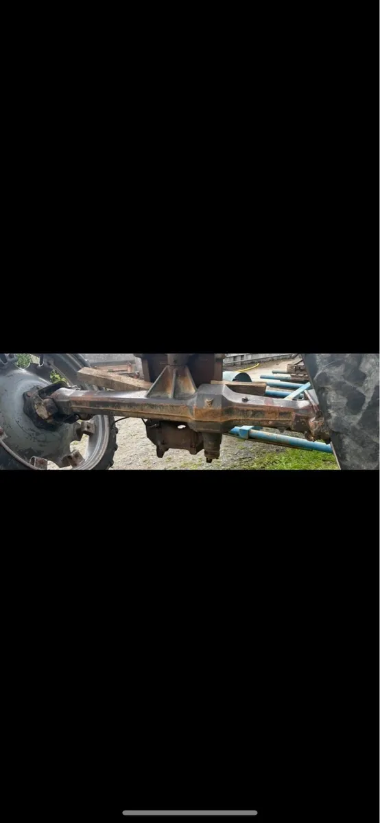 Front axle mf 300 series 8 stud front axle
