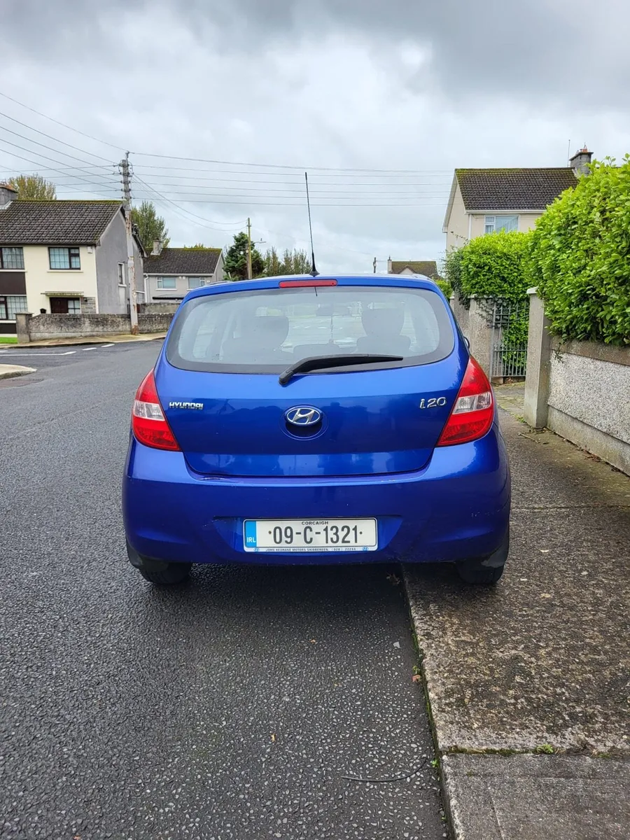 Hyundai i20 2009 - Image 3