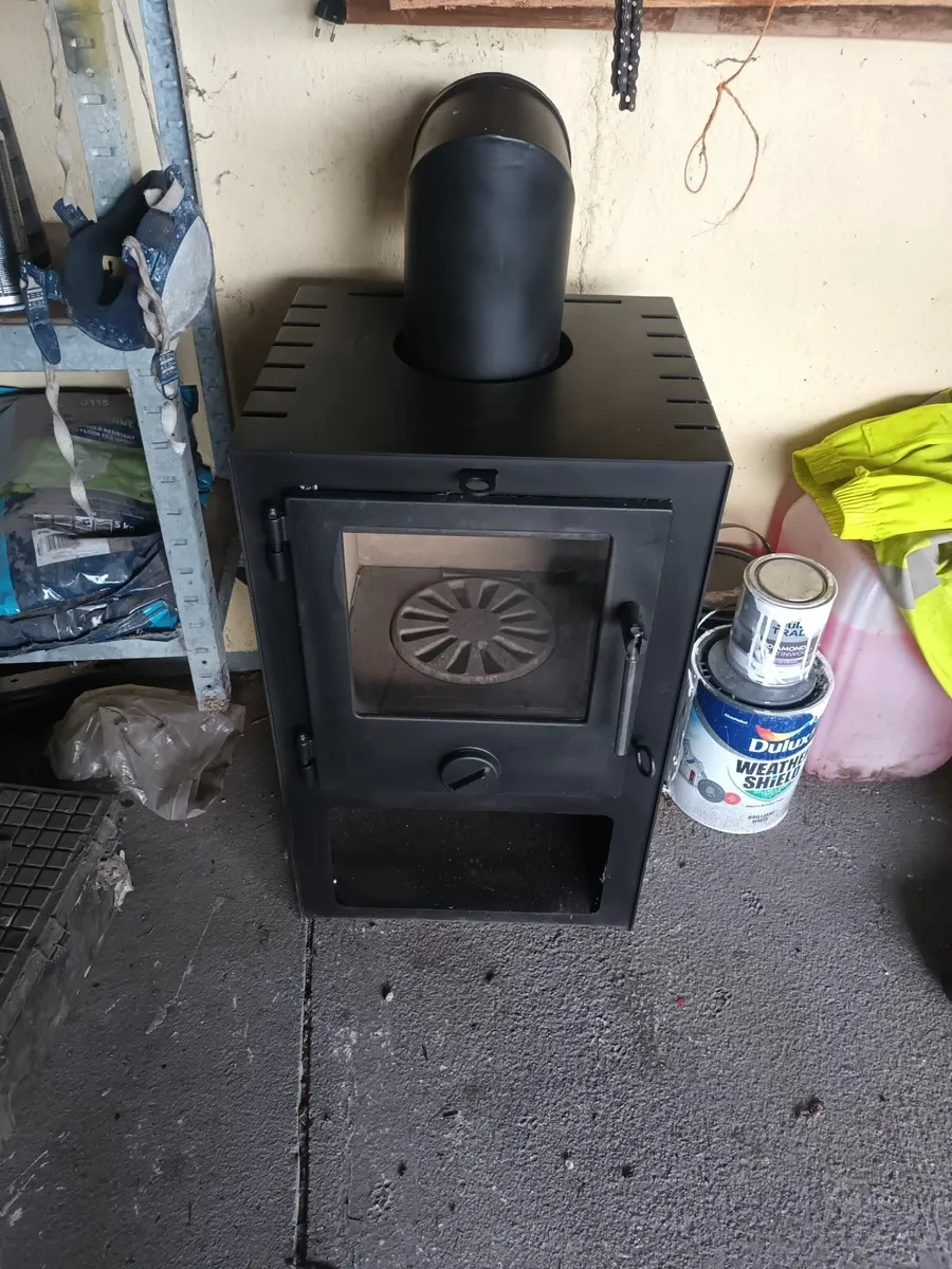 Stove - Image 2