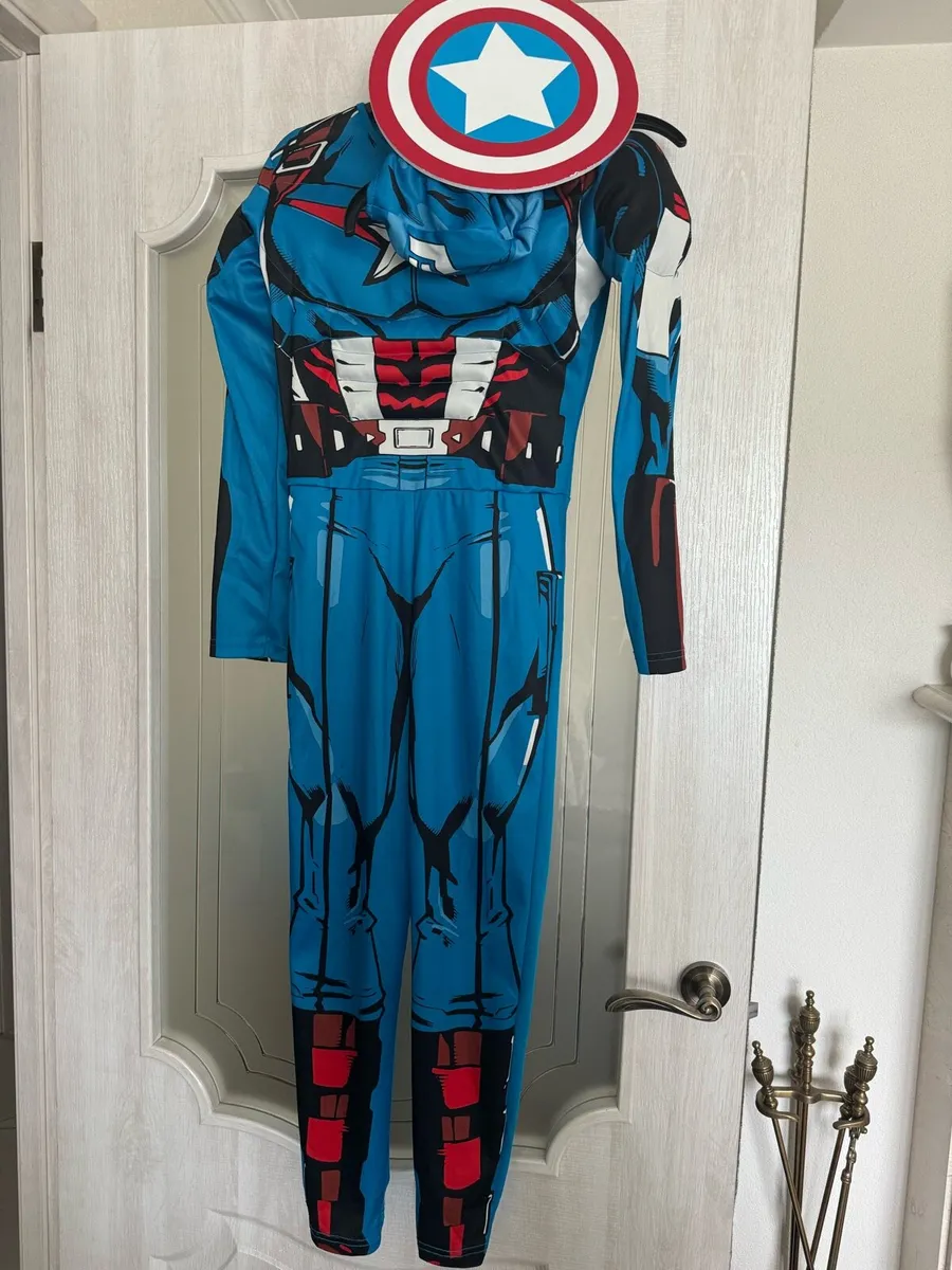 Halloween costume - Image 1