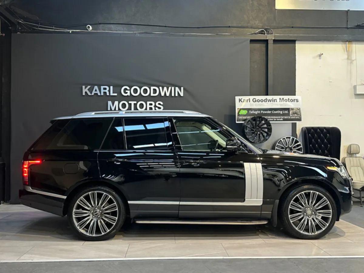 LAND ROVER RANGE ROVER VOGUE N1 5 SEATER UTILITY - Image 4