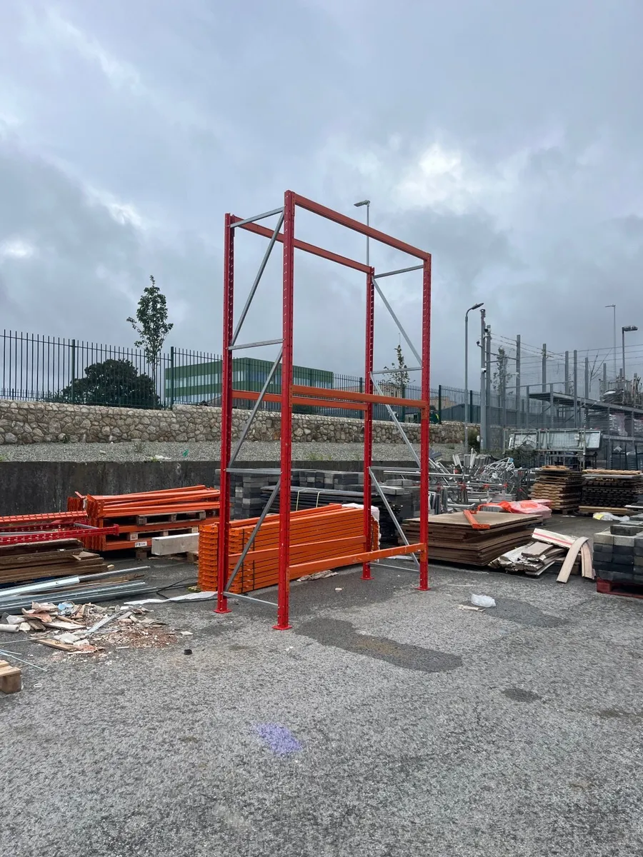 Pallet racking for sale make an  offer - Image 2