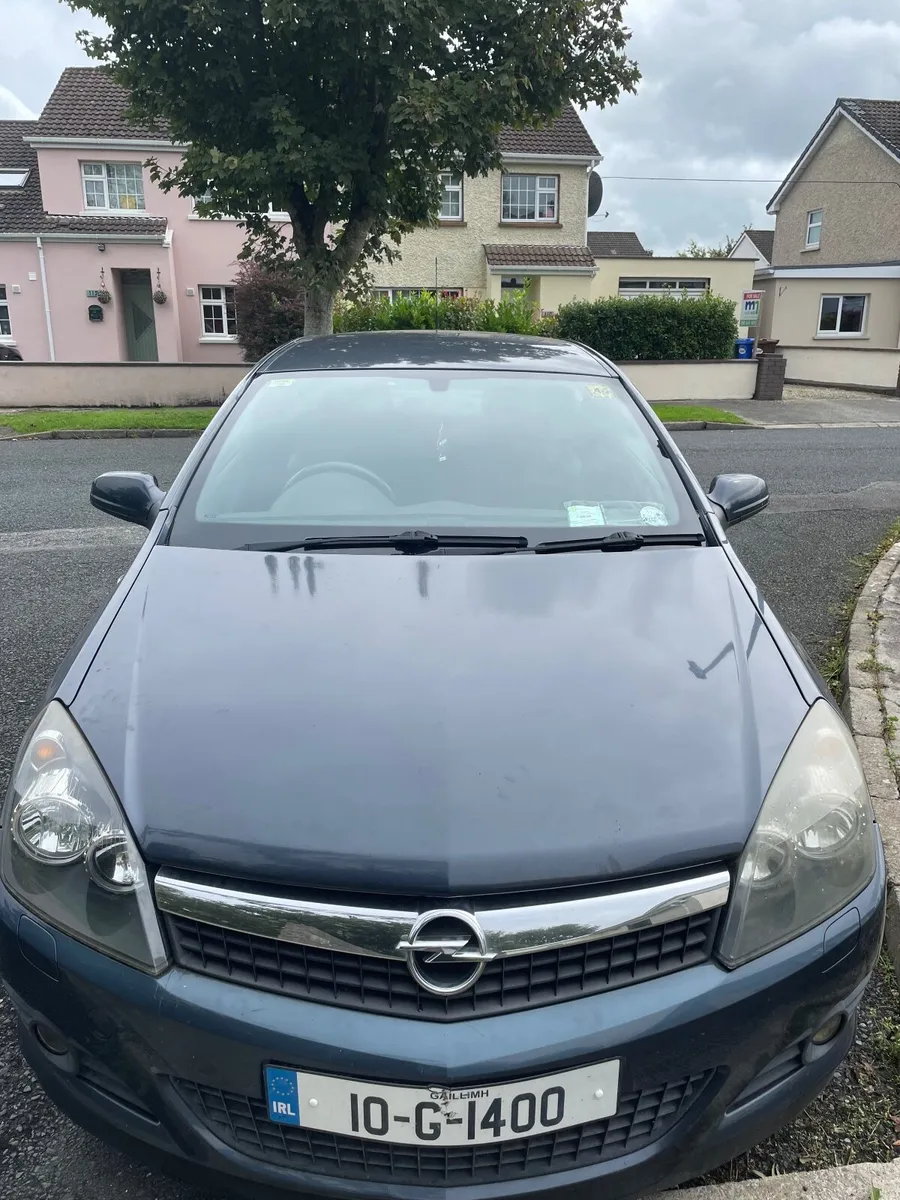 Opel Astra 2010 - Image 3