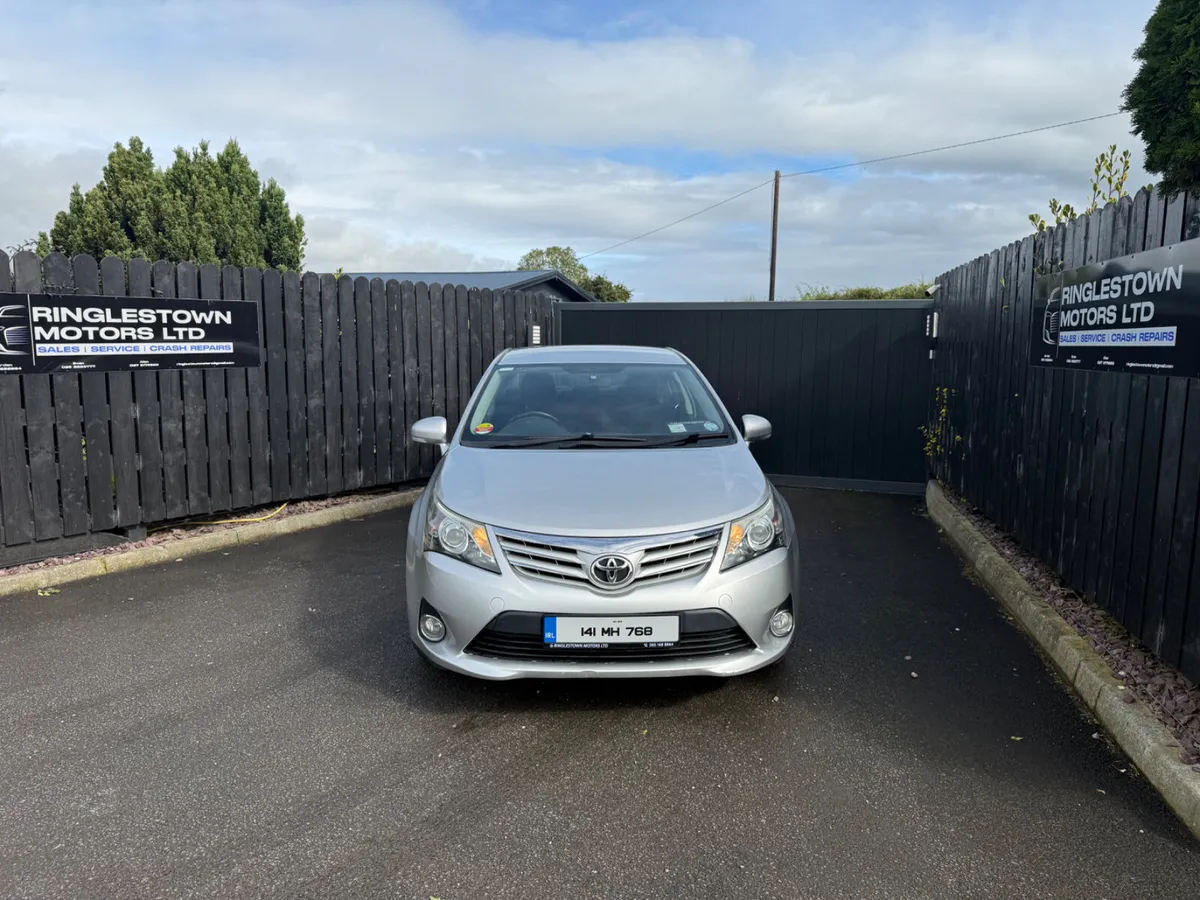 Toyota Avensis 2014 - Image 2