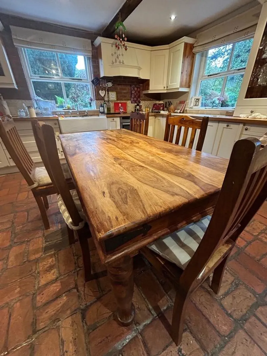 kitchen table - Image 1