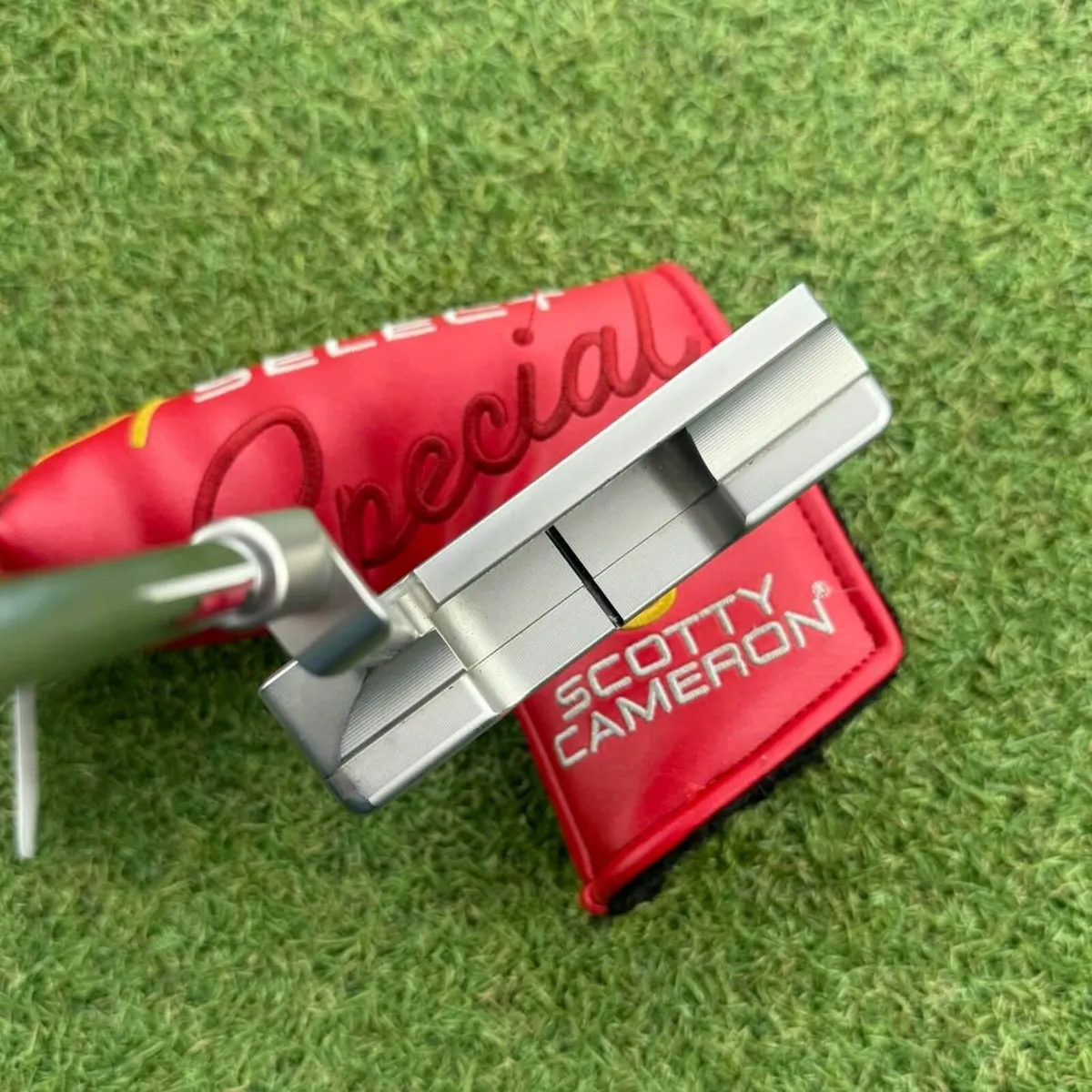 Scotty Cameron Special Select Newport 2 Putter - Image 4