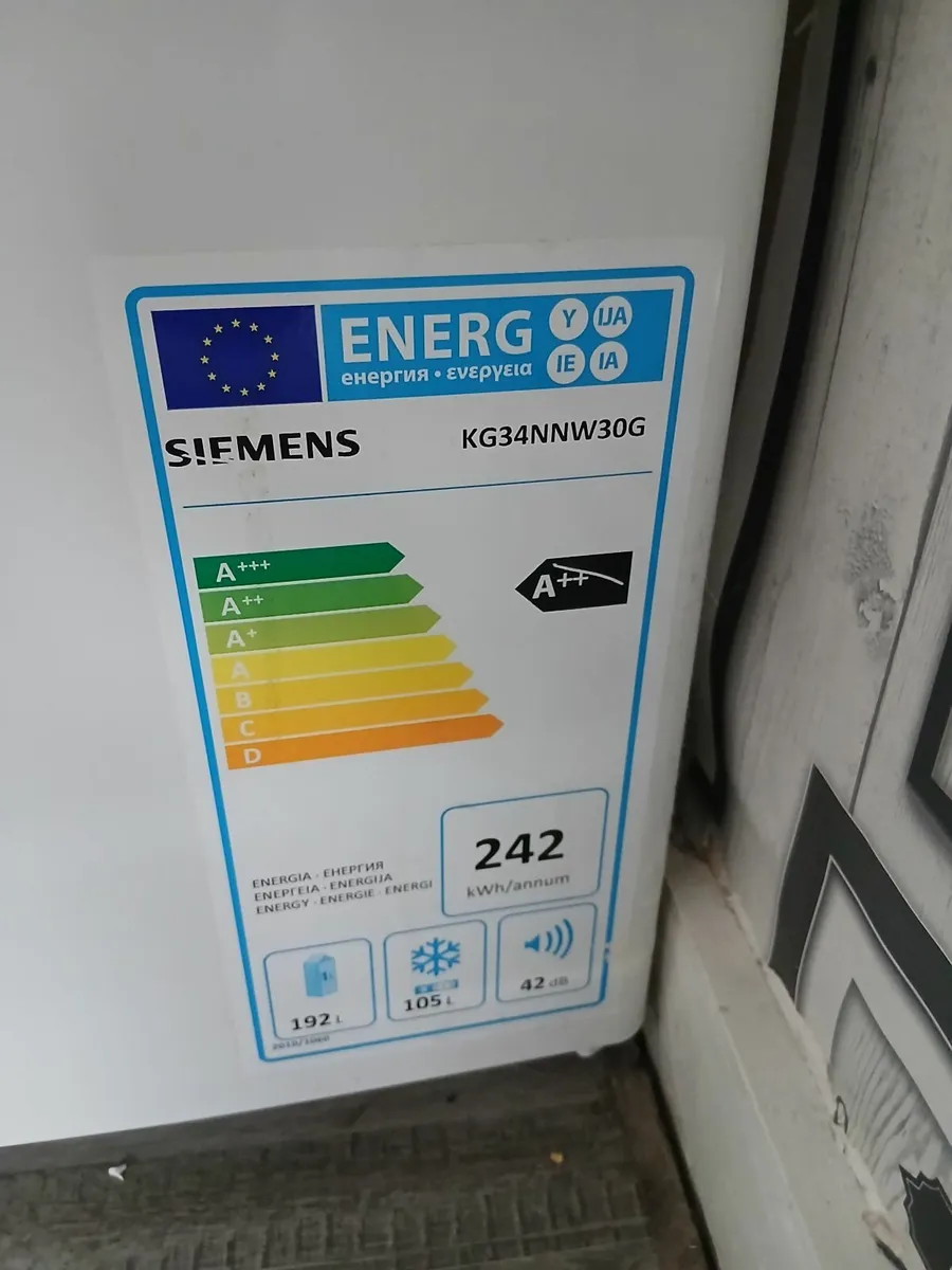 Siemens  fridge freezer - Image 2