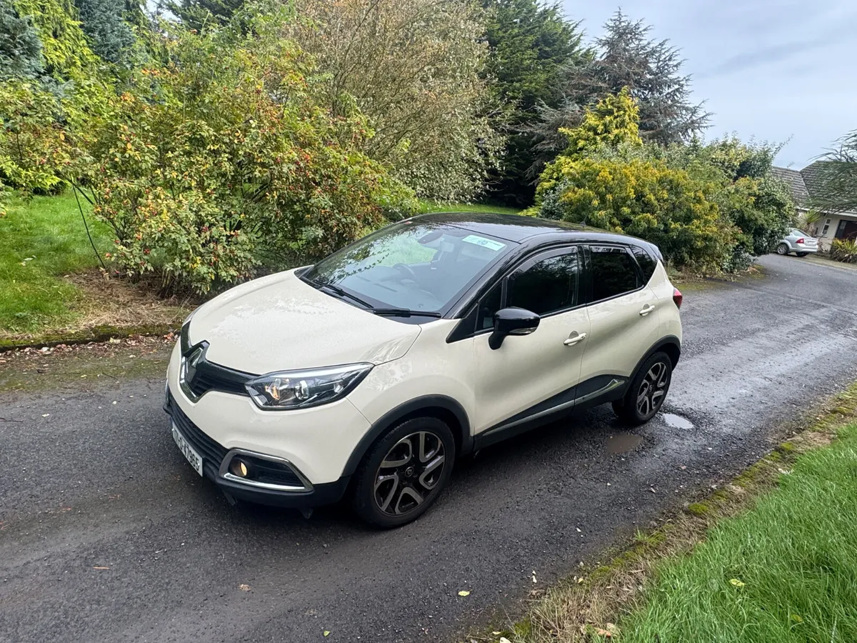 17 Renault Captur 1.5DCI AUTOMATIC - Image 4