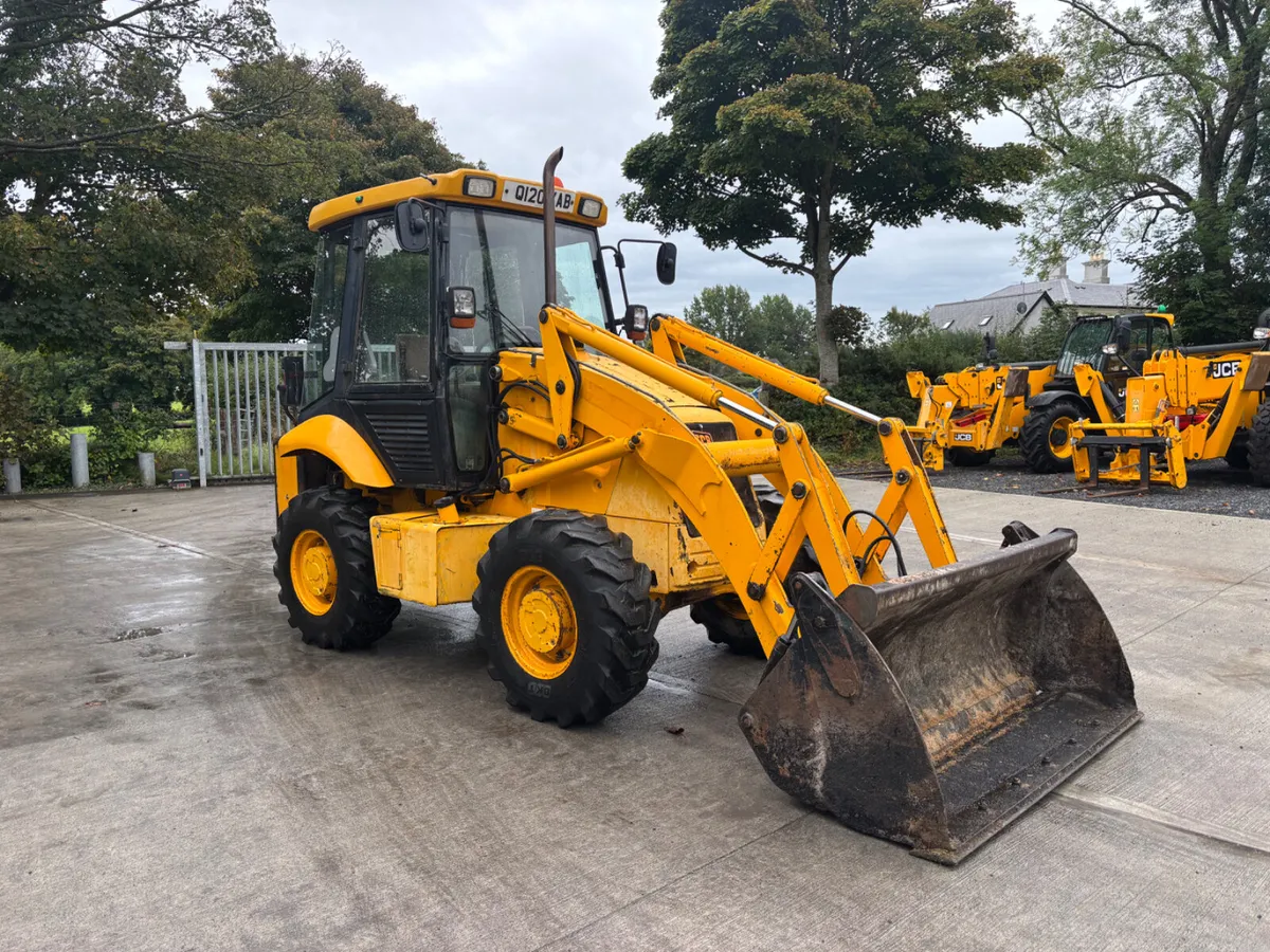 JCB 2CX Loader - Image 4