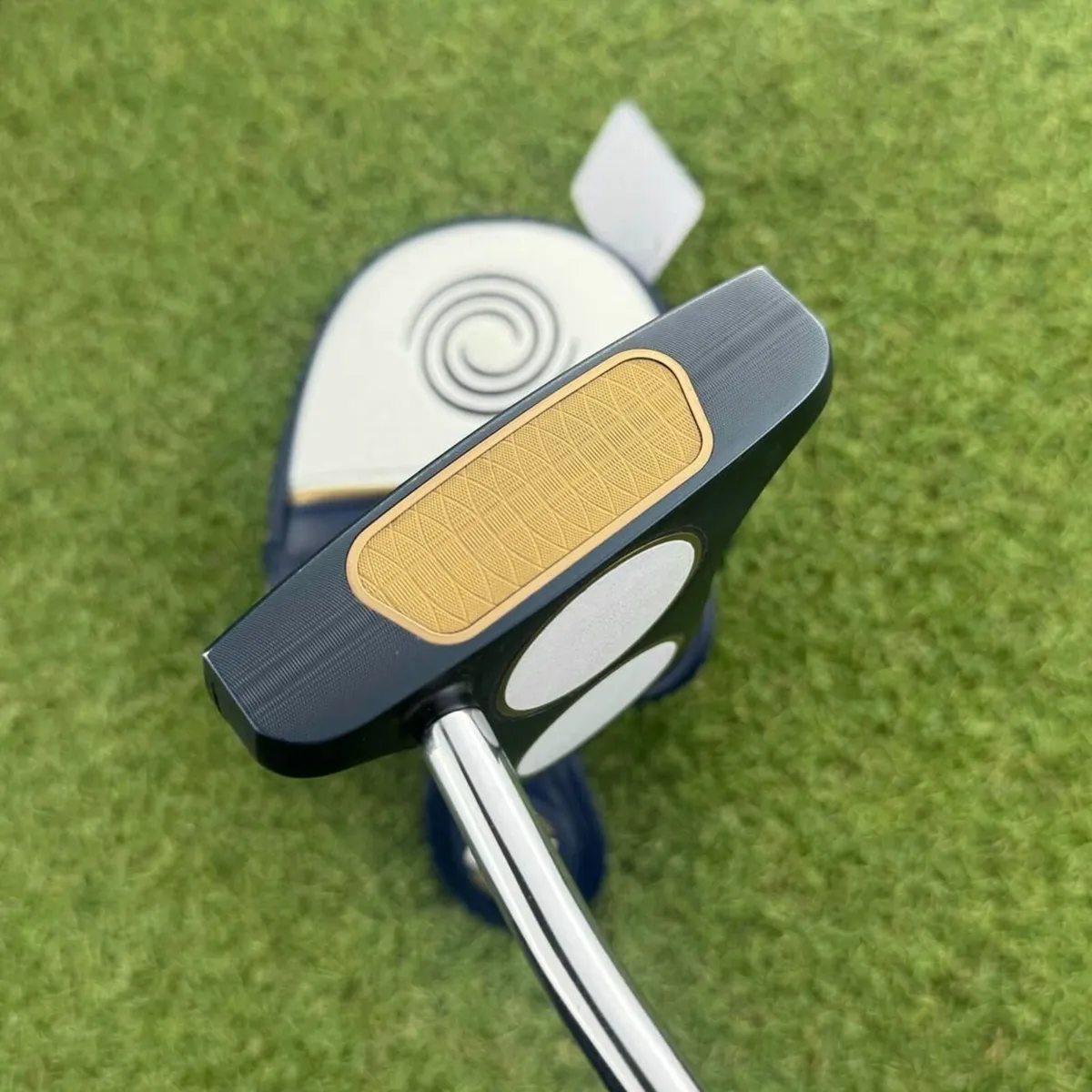Odyssey Ai-One Milled 2-Ball T Putter / 35″ - Image 3