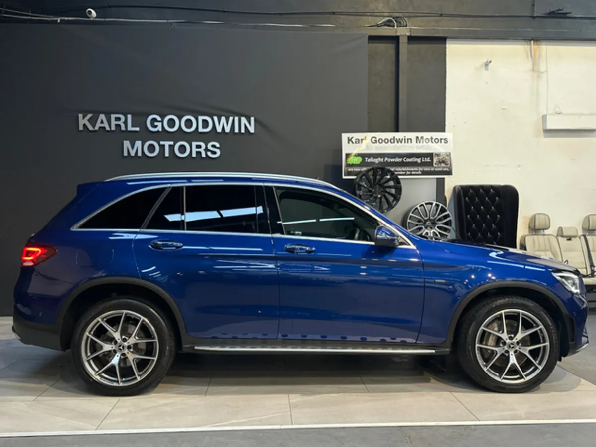 300 DE AMG LINE PREMIUM + 4M - Image 4