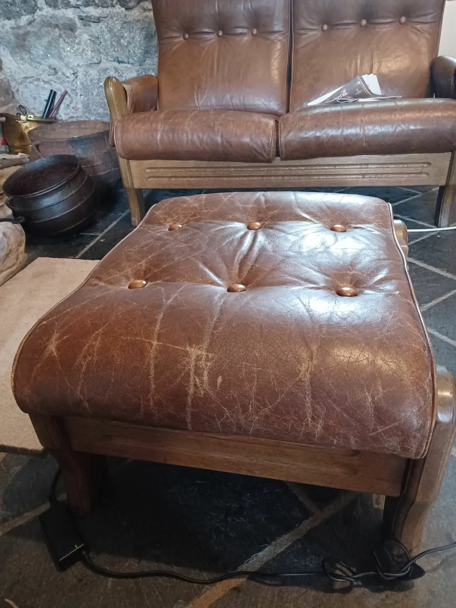 Couch - Image 4