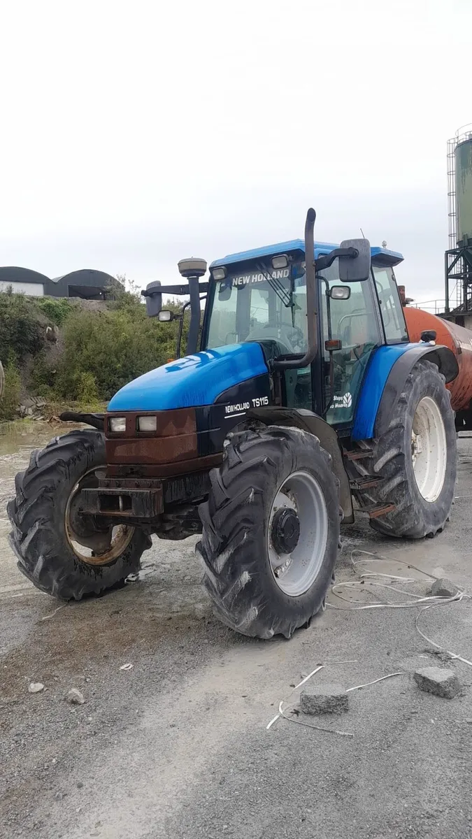 New Holland TS 115 - Image 1
