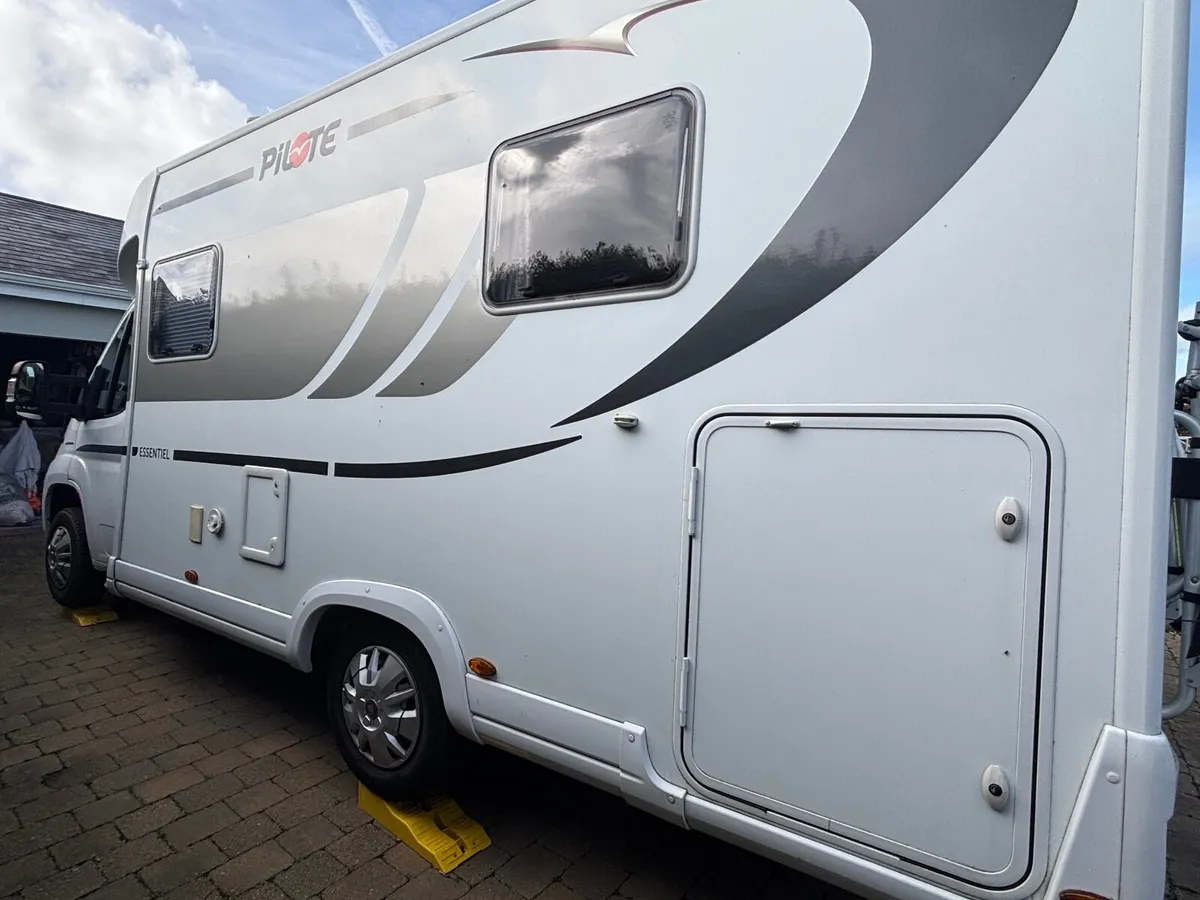 Campervan - Image 3
