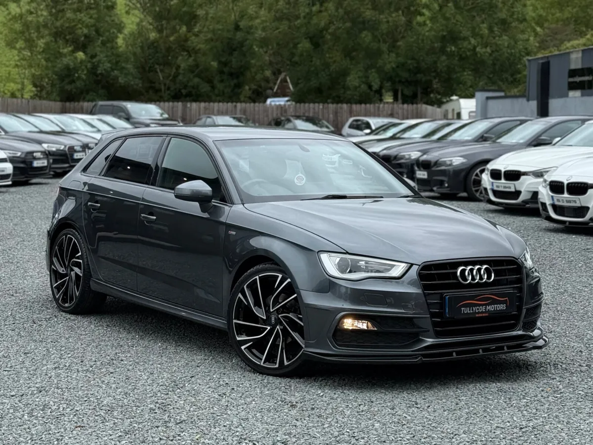 AUDI A3 S-LINE BLACK EDITION - Image 3