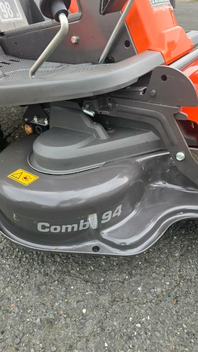 Husqvarna R214TC New Model - Image 4