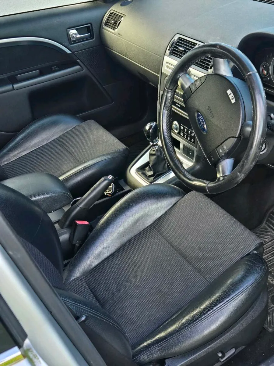 Ford mondeo ST - Image 4