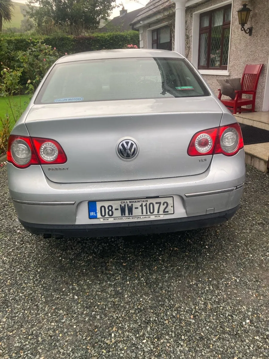 Car - Image 1
