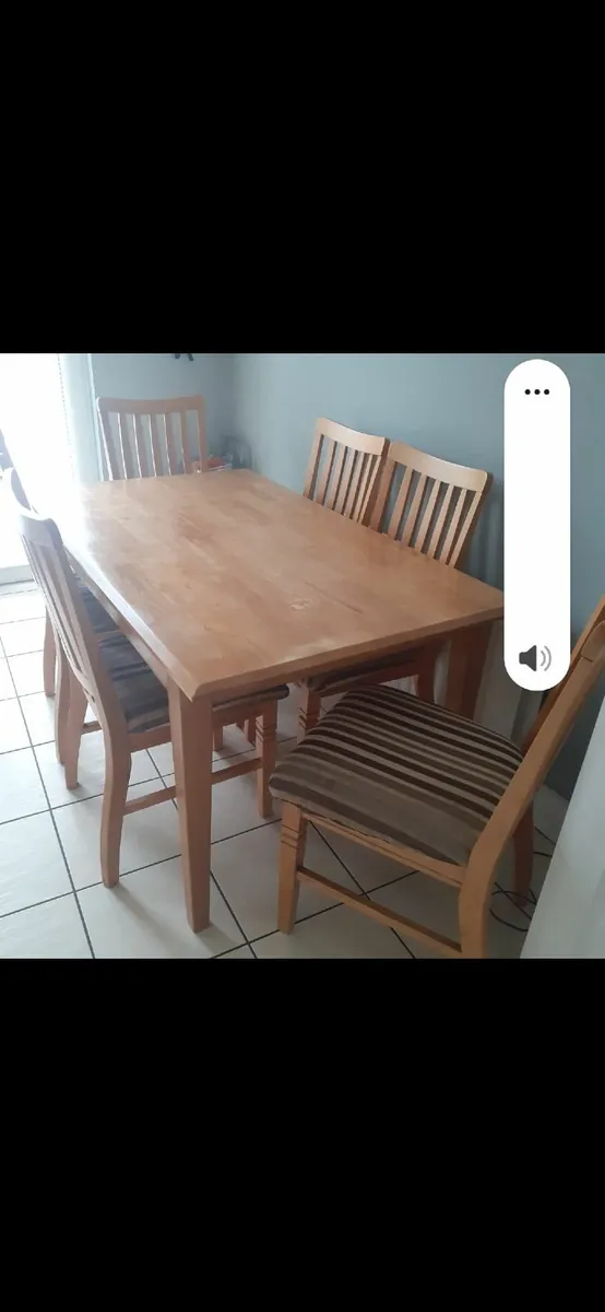 table and 6 chairs - Image 2