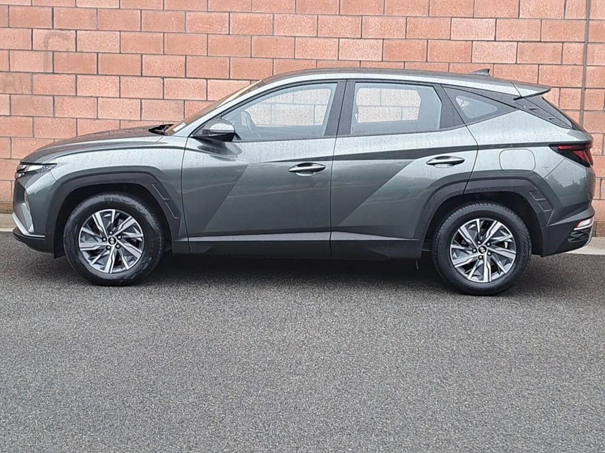Hyundai Tucson Comfort Plus Model 1.6 Diesel - Image 3