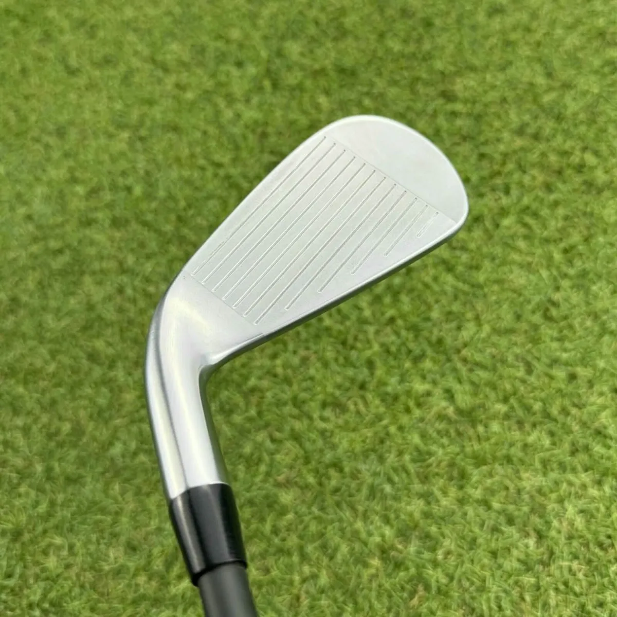 Titleist U505 2025 Utility #3 Iron 20° / Stiff - Image 3