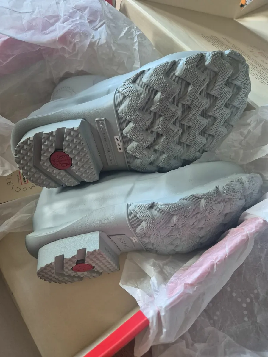 Brand New Stella McCartney x Hunter Boots – Size 3 - Image 2